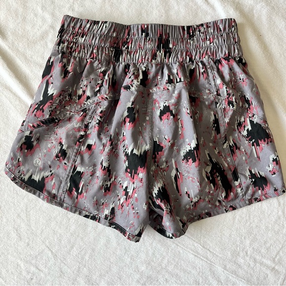 Lululemon Peloton Tracker Shorts - Picture 2 of 3